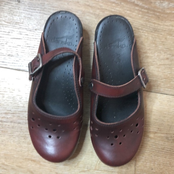 Dansko Merrie Oxblood Leather Mules Size 37/6.5-7 - Picture 2 of 7
